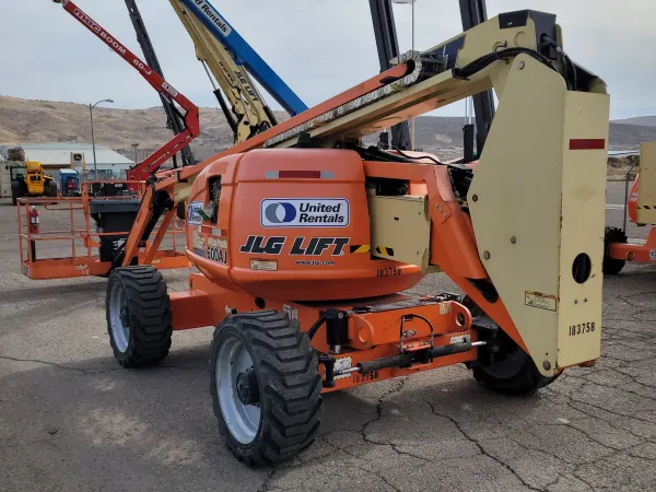 2017 JLG 600AJ Articulating