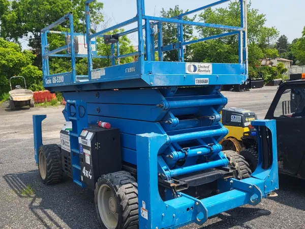 2016 Genie GS-5390 RT Rough Terrain