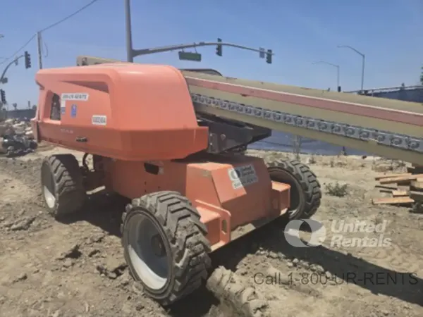 2018 JLG 600S