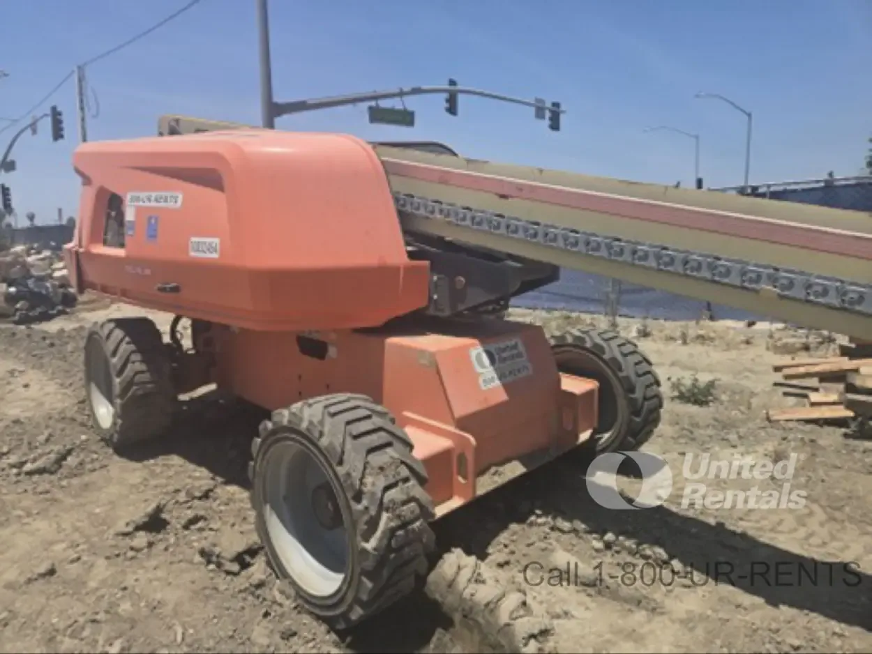 2018 JLG 600S