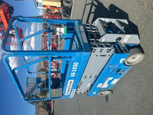 2019 Genie GS-1930