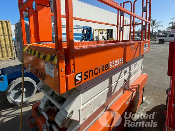 2019 Snorkel S3226E