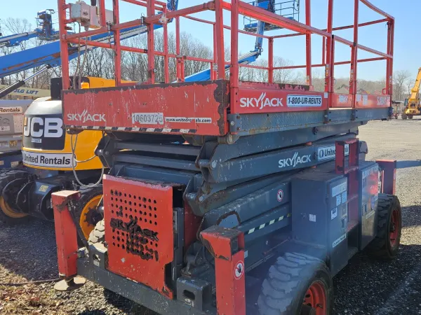 2017 Skyjack SJ8841RT Rough Terrain