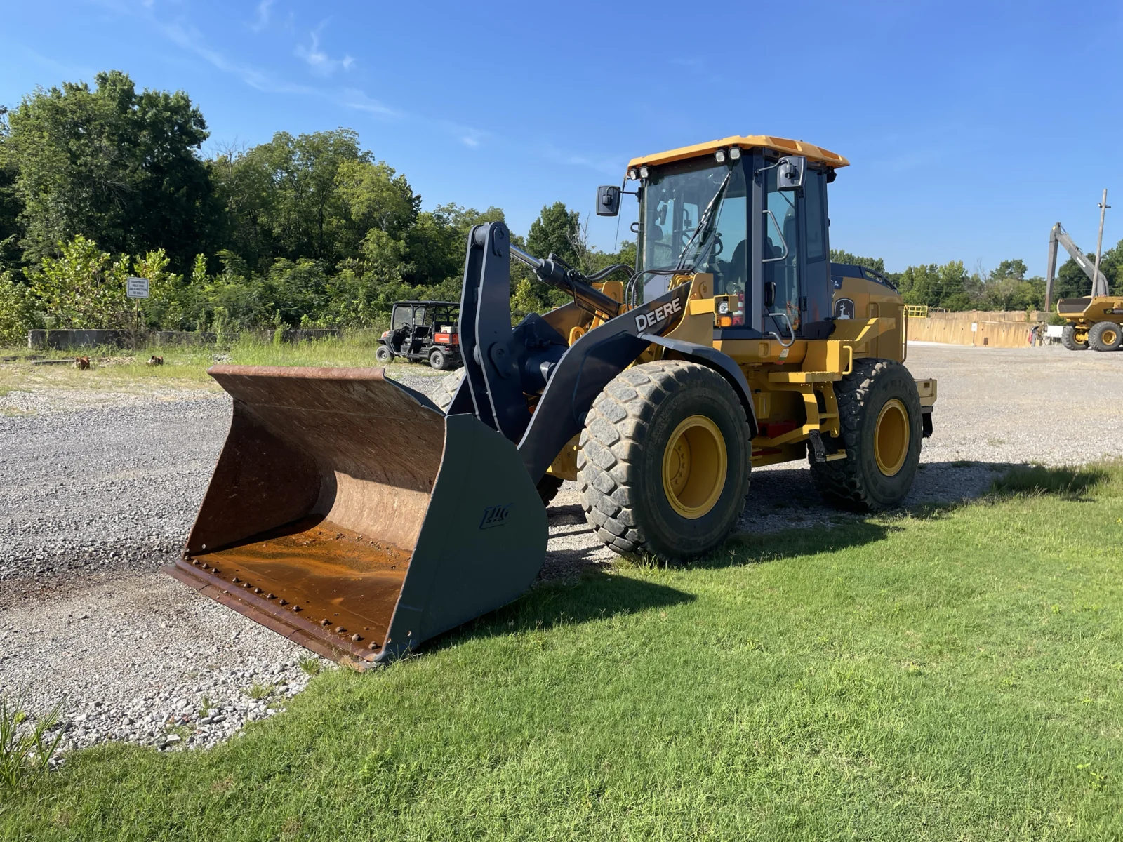 2022 John Deere 524 P
