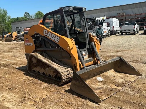 2023 Case TV370B