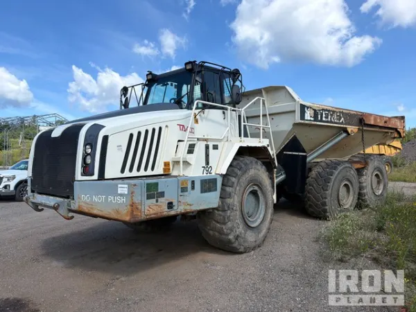 2012 Terex TA400
