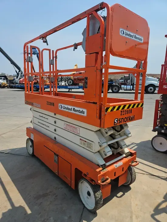 2019 Snorkel S3226E