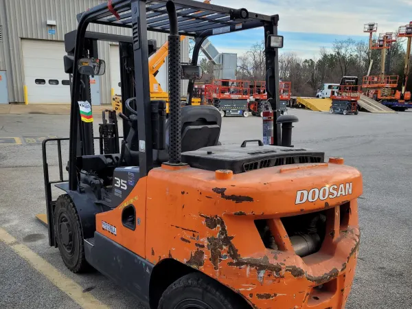2016 Doosan D35S-7