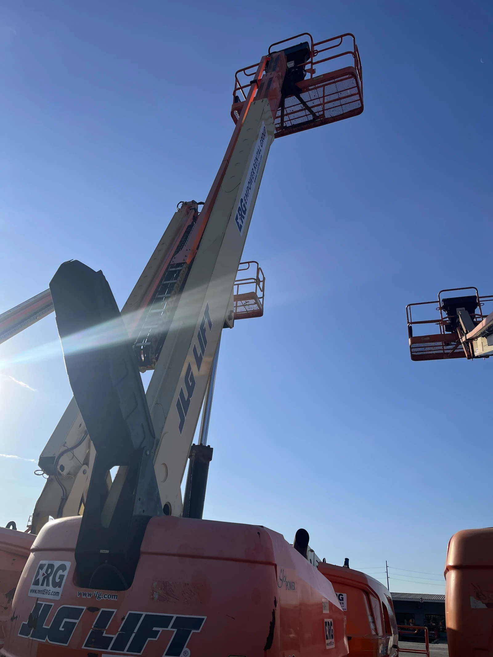 2014 JLG 600S