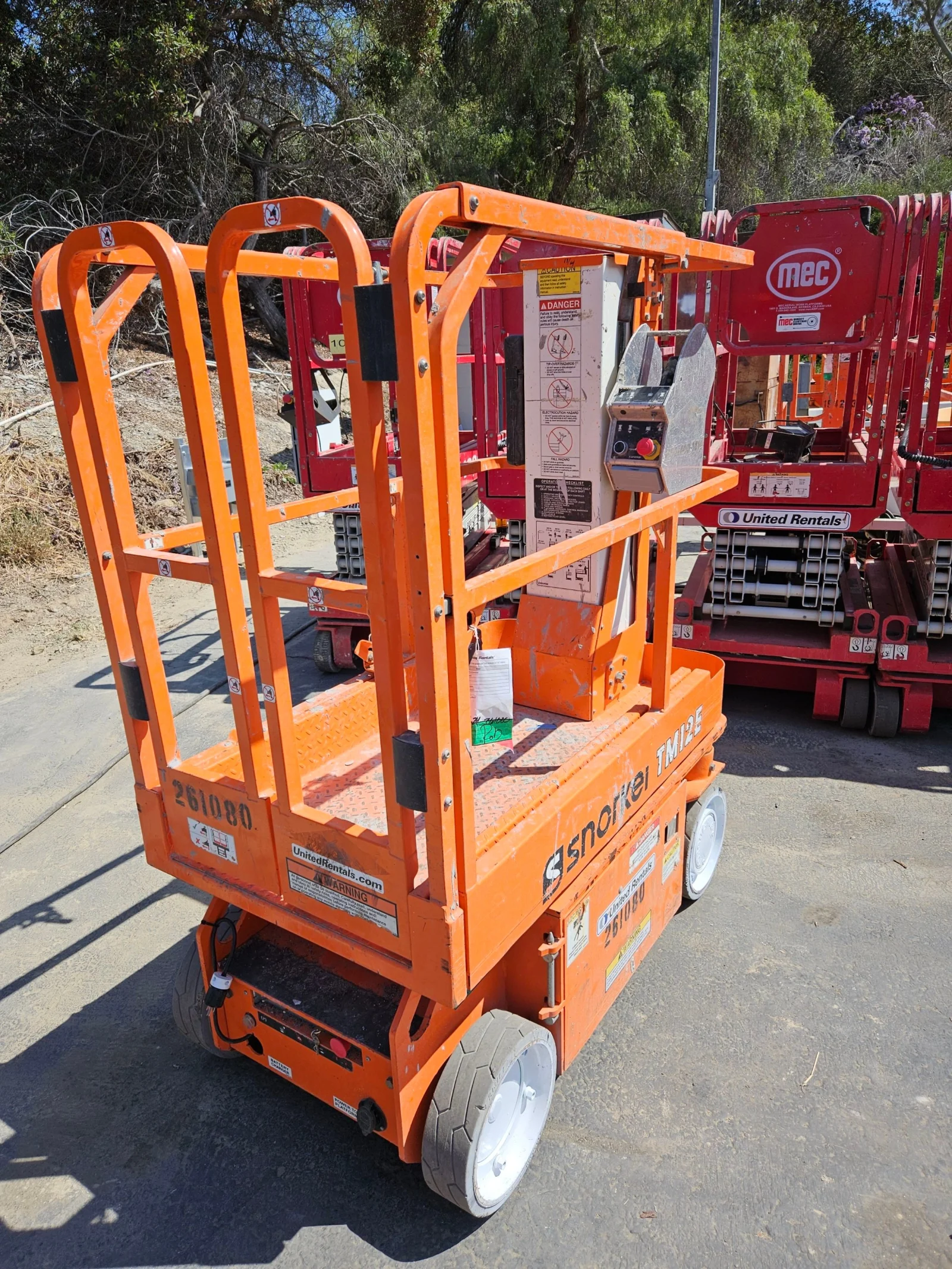 2020 Snorkel TM12E Self-Propelled One-Person