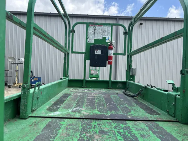 2016 Genie GS-3246