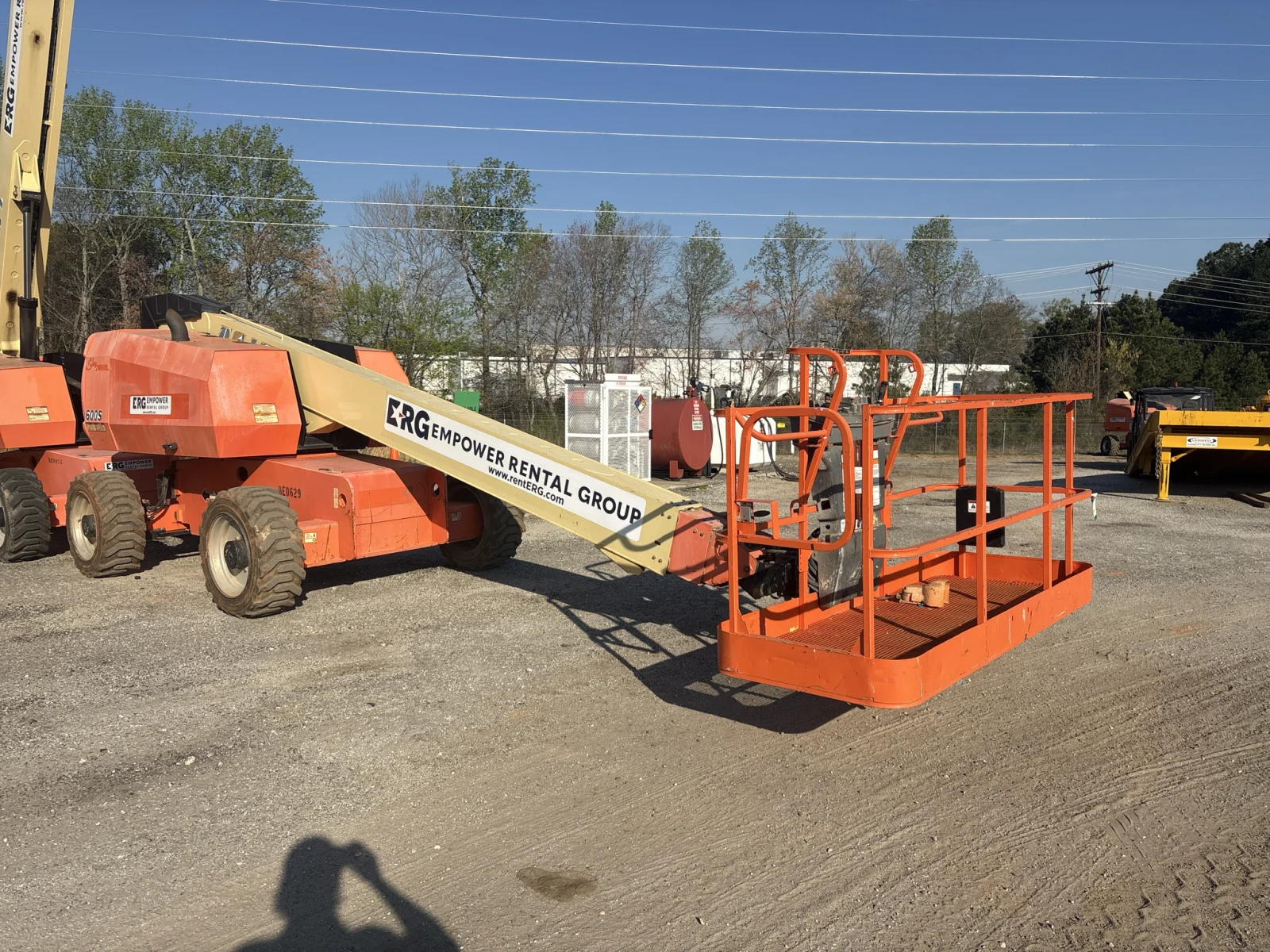 2016 JLG 600S