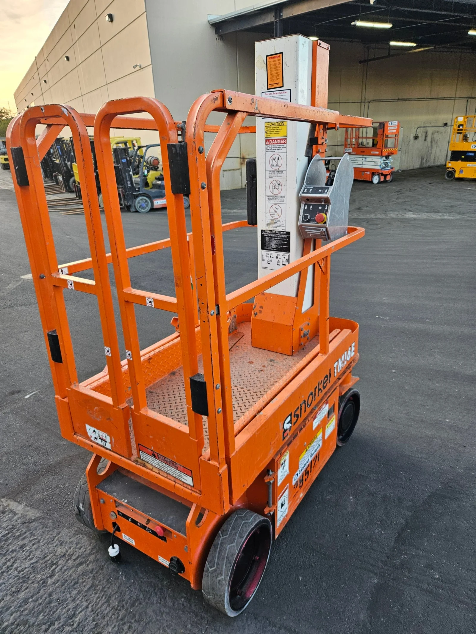 2021 Snorkel TM16E Self-Propelled One-Person