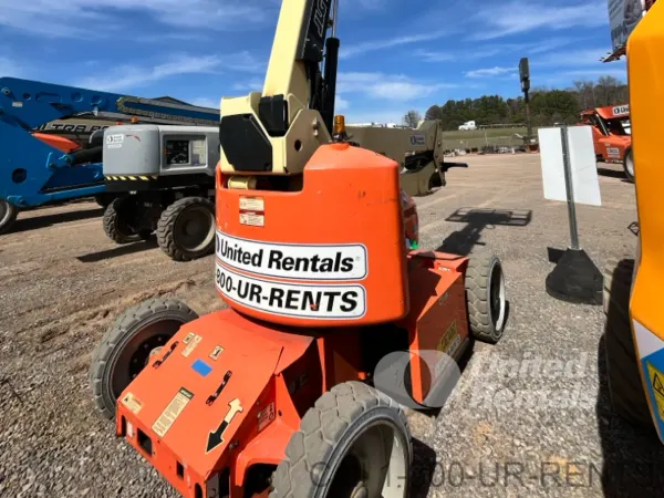 2017 JLG E450AJ Articulating