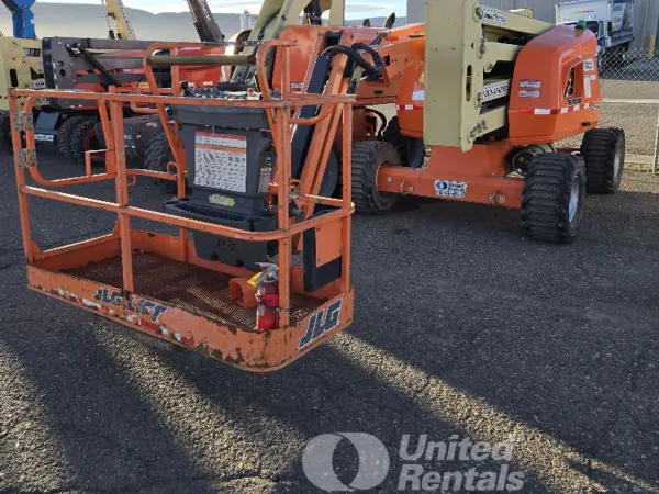 2017 JLG 450AJ Articulating