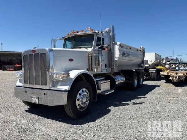 2014 Peterbilt 388