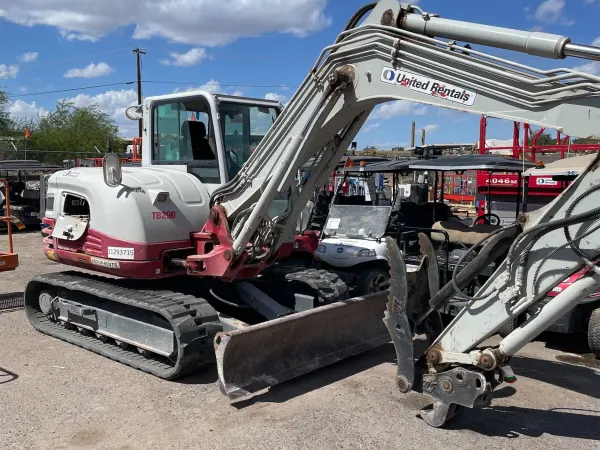 2021 Takeuchi TB290C