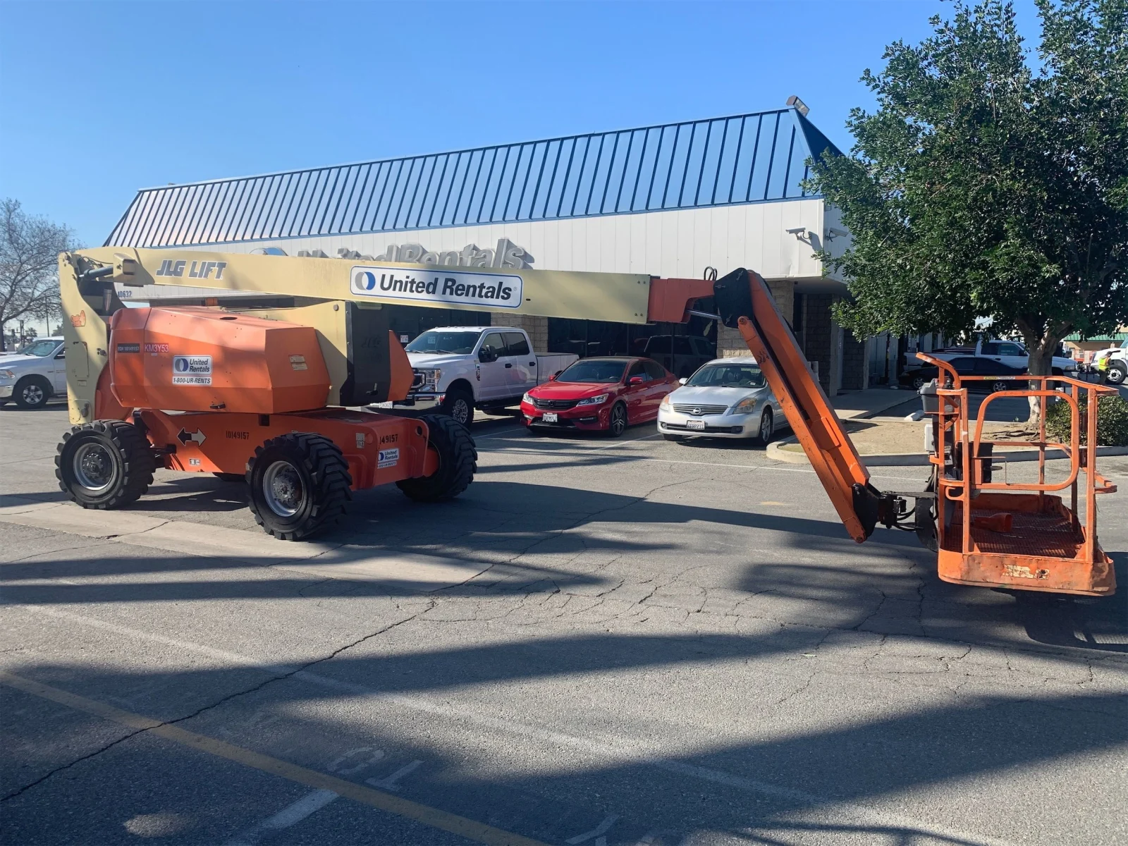 2013 JLG 800AJ-Articulating-Boom-Lift