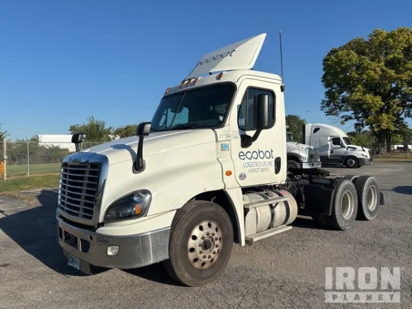 2019 Freightliner Cascadia 125