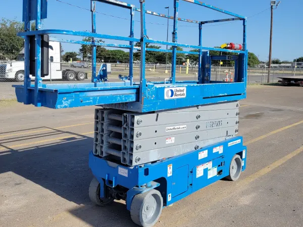 2016 Genie GS-3232