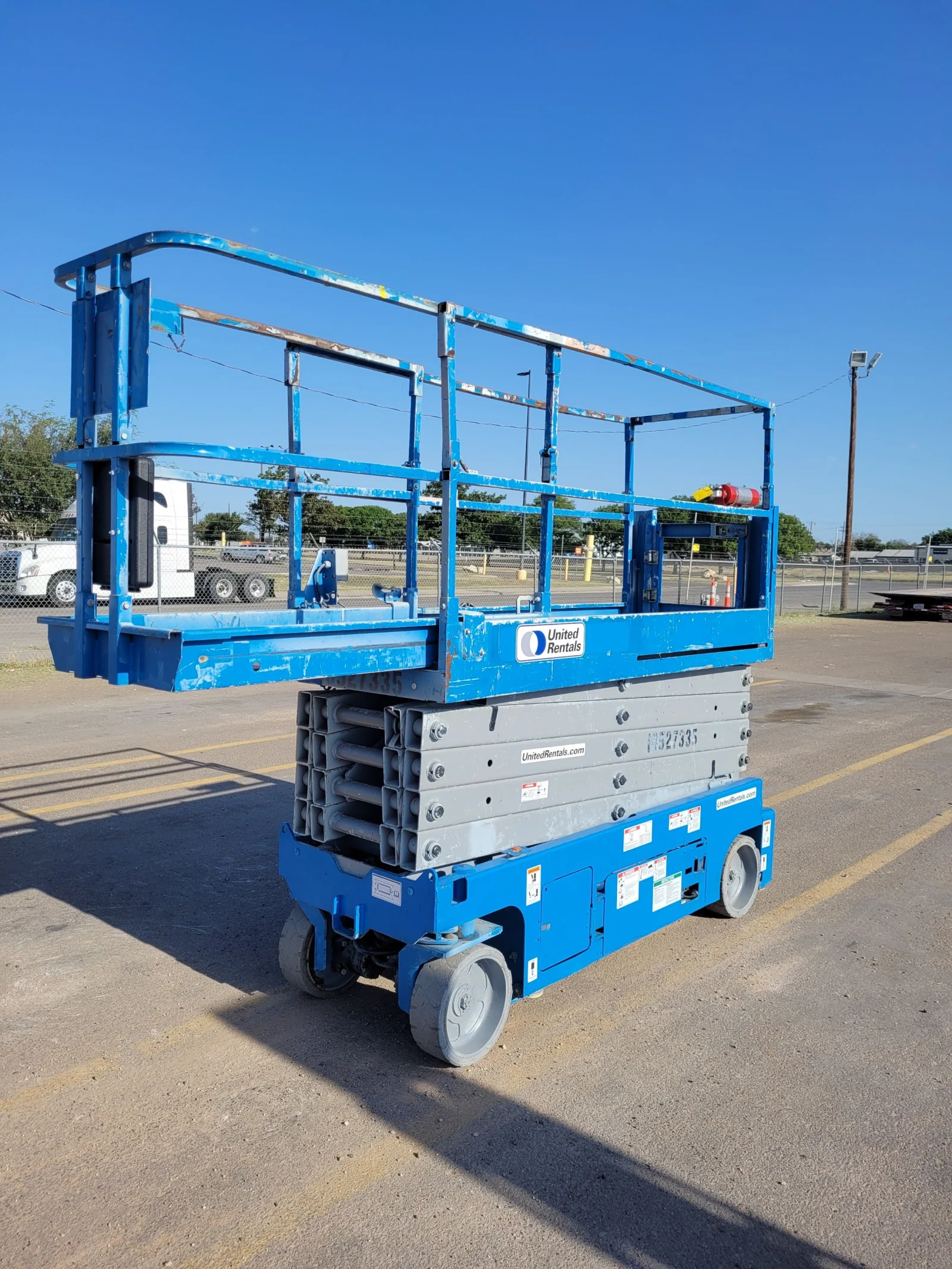 2016 Genie GS-3232
