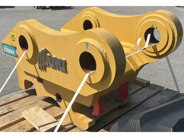 2024 AMI AttachmentsT 395 HYDRAULIC PIN GRAB COUPLER