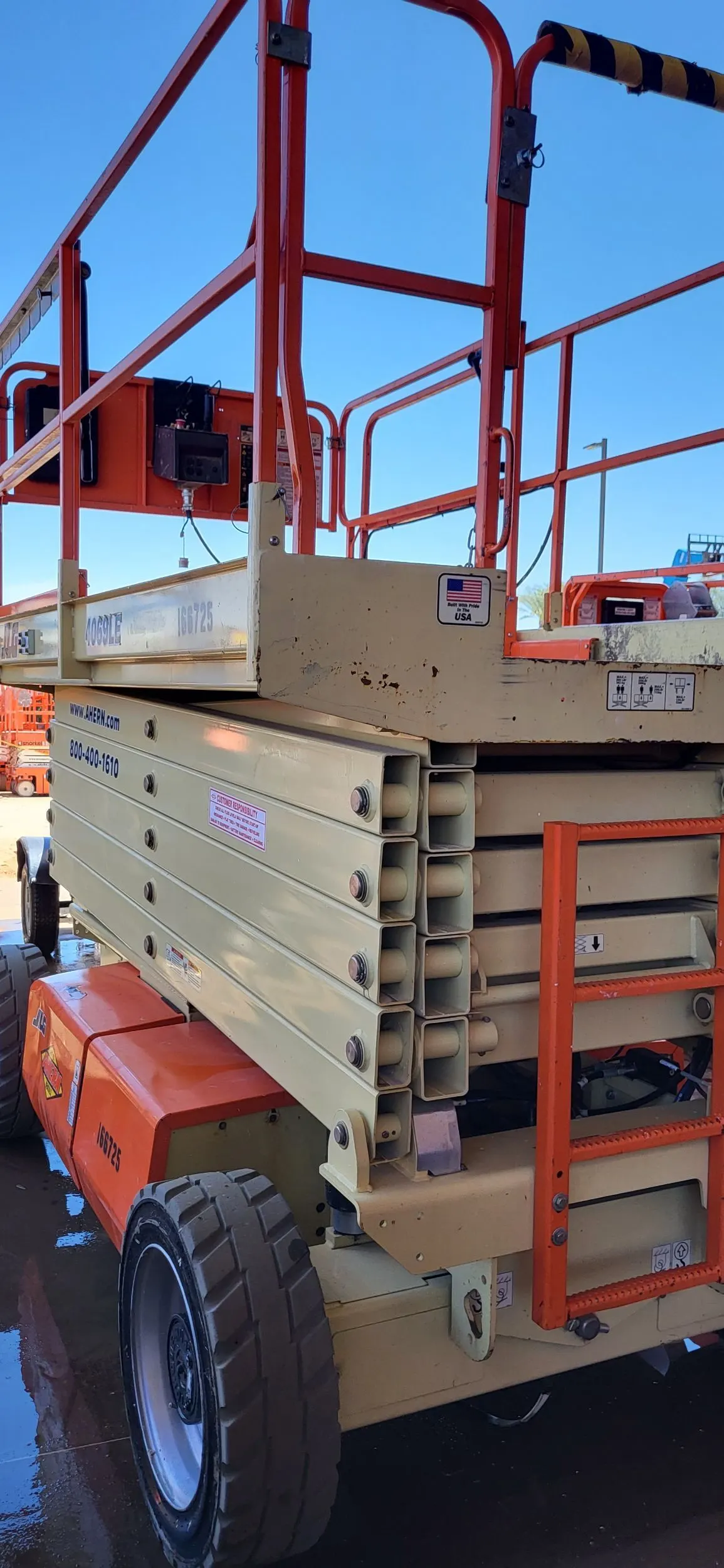 2016 JLG 4069LE