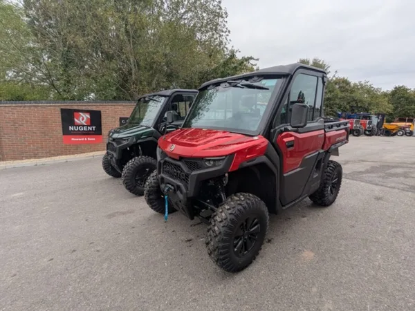 CFMOTO UFORCE U10 Pro - front view
