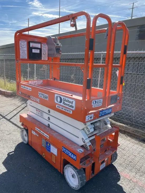 2018 Snorkel S3219E