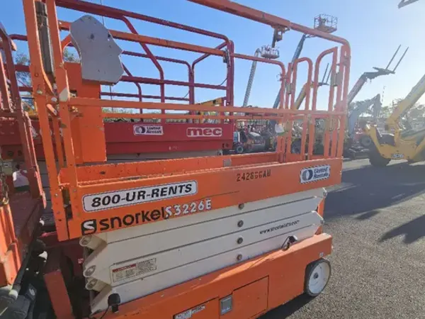 2019 Snorkel S3226E
