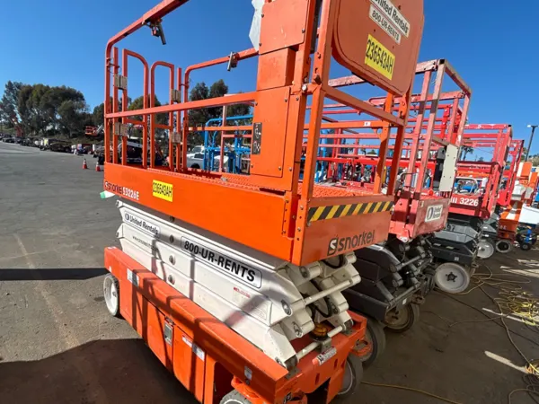2019 Snorkel S3226E