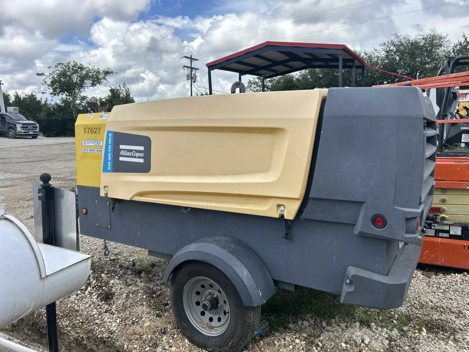 2022 Atlas Copco XAS 400 T4F