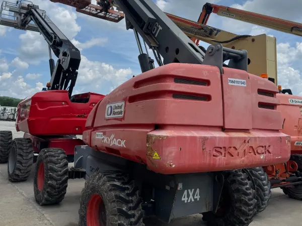 2017 Skyjack SJ66T