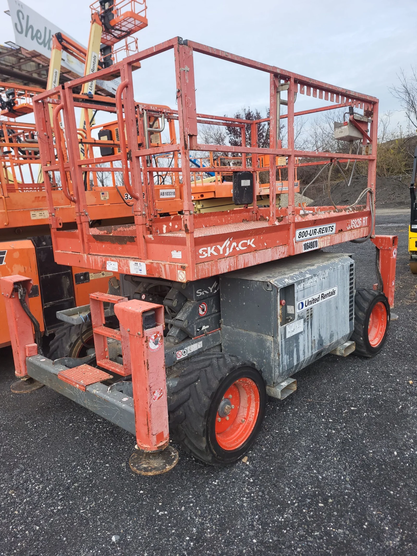 2017 Skyjack SJ6826RT Rough Terrain