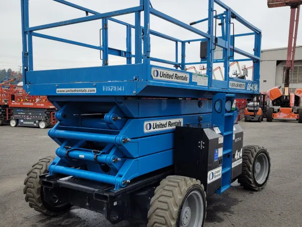 2017 Genie GS-4390-RT-Rough-Terrain