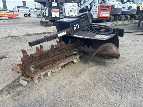 2001 Toro Dingo 323