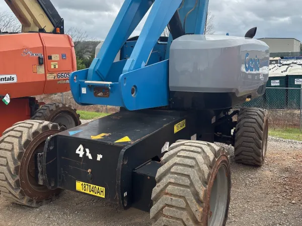 2017 Genie S-85