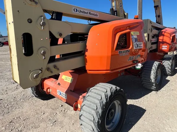 2017 JLG 450AJ Articulating