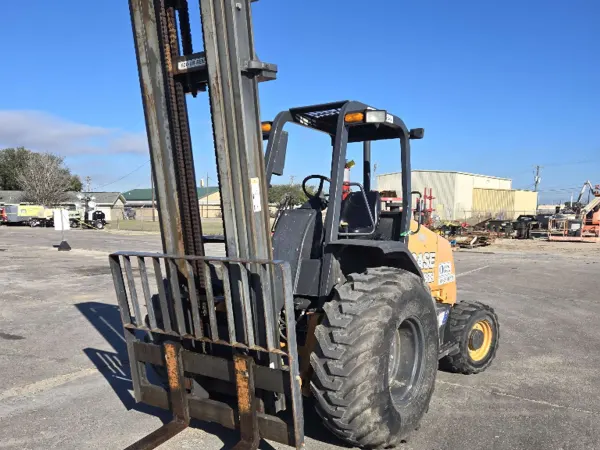 2019 Case 588H