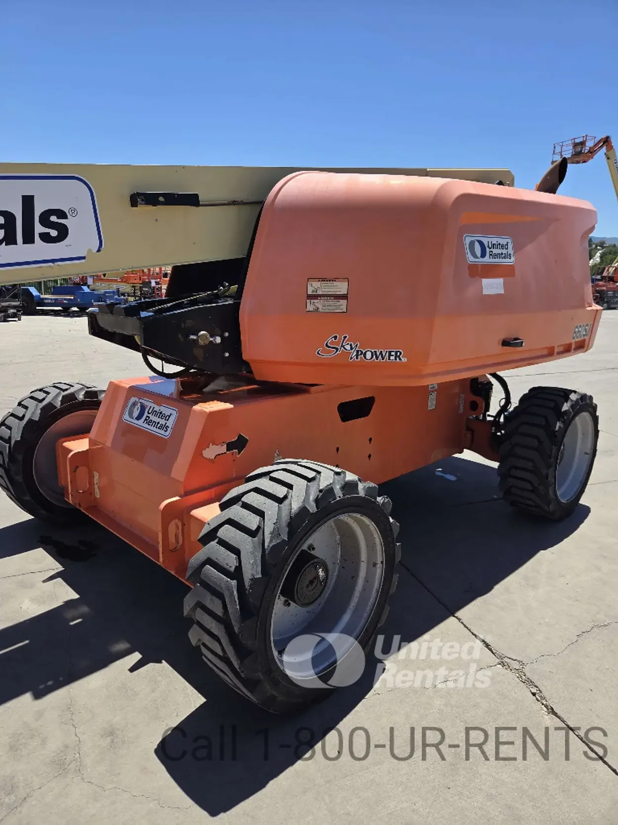 2019 JLG 660SJ