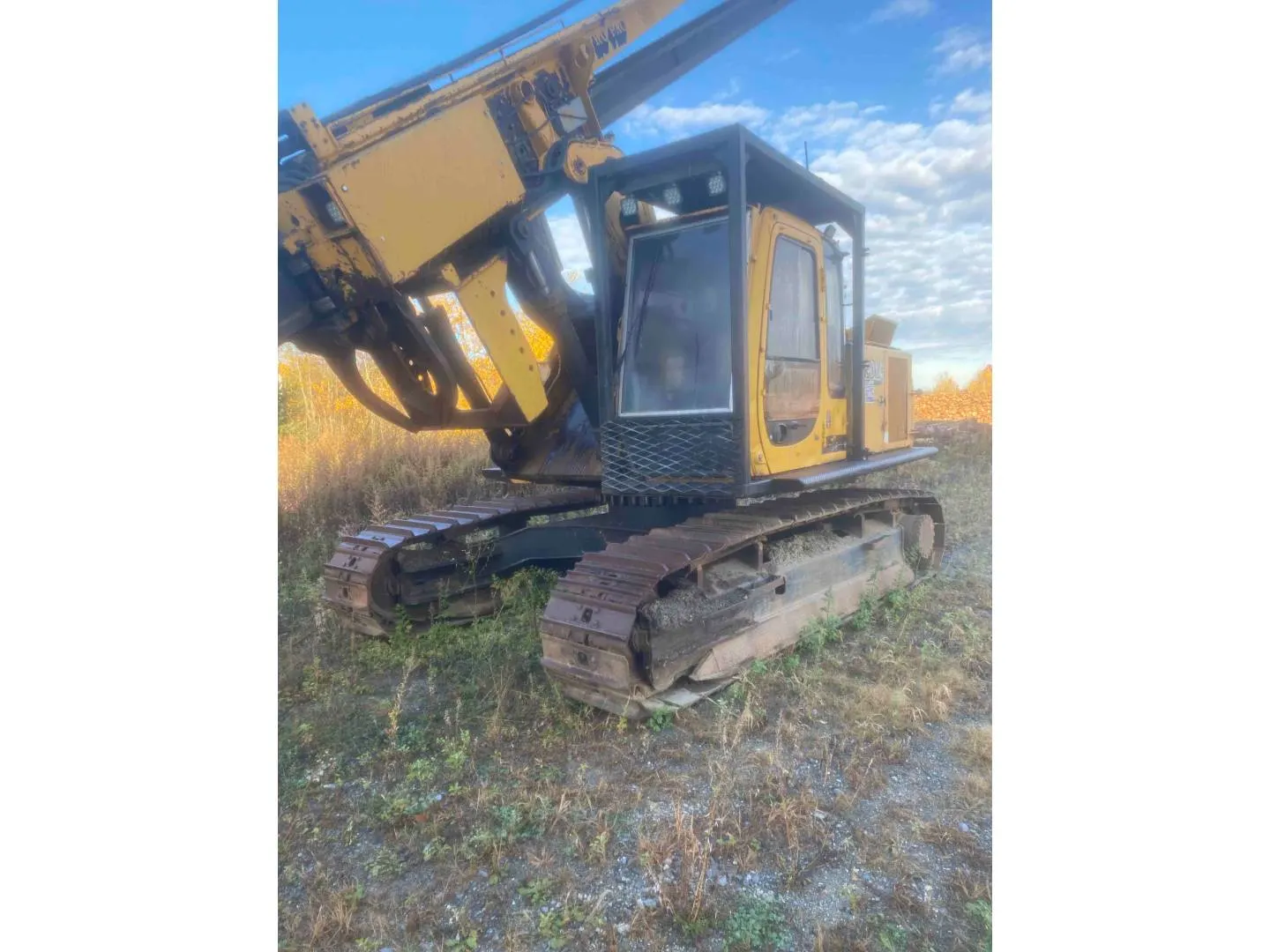 2000 John Deere 200LC