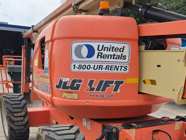 2017 JLG 600AJ Articulating
