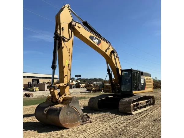 2016 Caterpillar 349FL