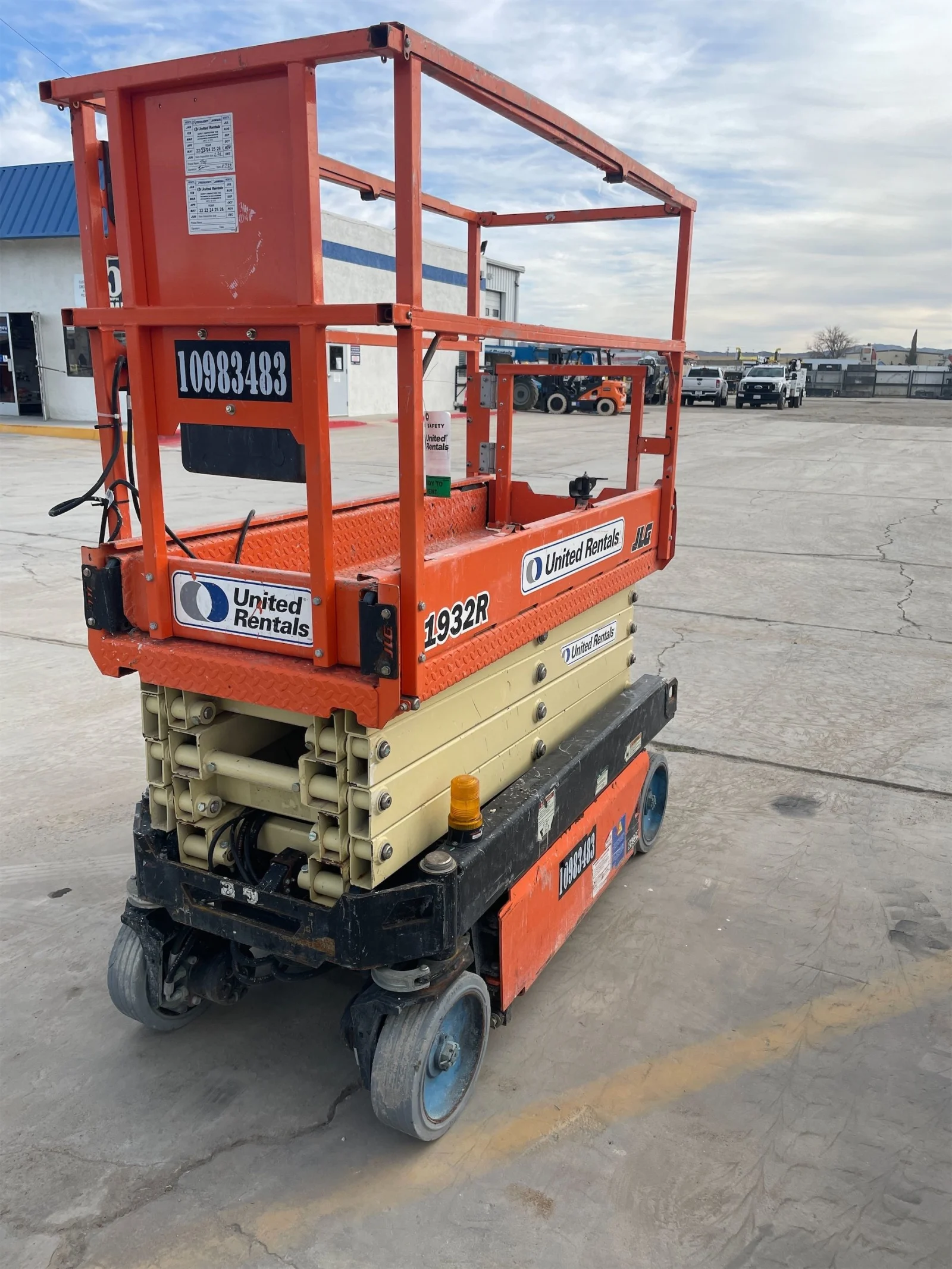 2019 JLG 1932R