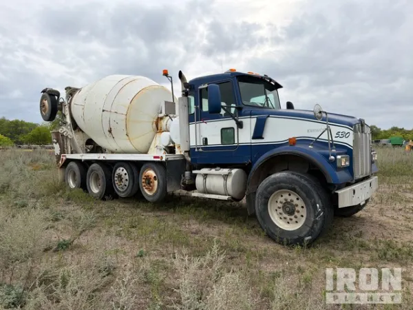 2005 Kenworth W900