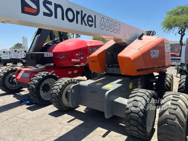 2020 Snorkel 660SJ