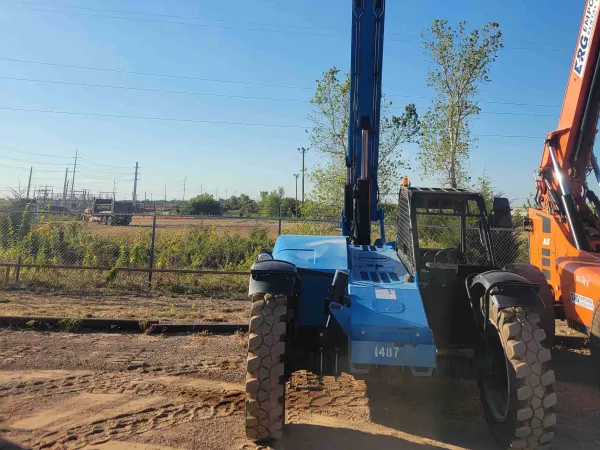 2017 Genie GTH-844