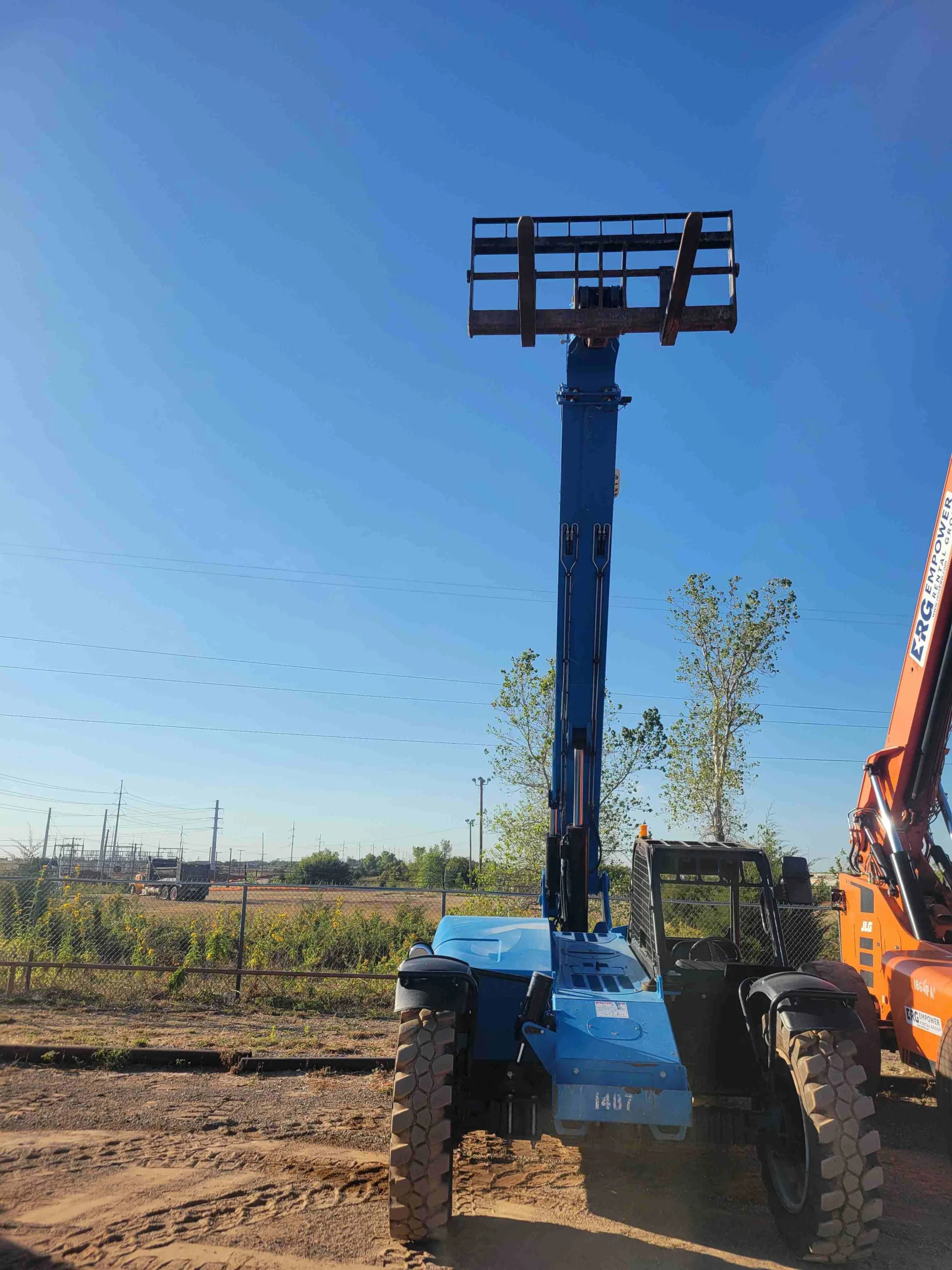 2017 Genie GTH-844
