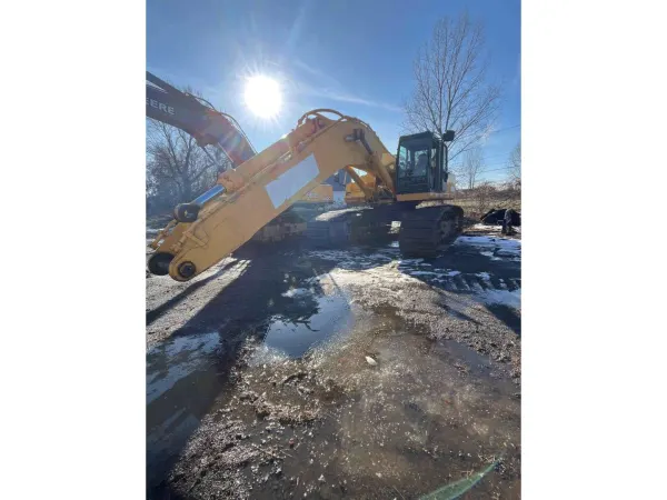 2005 John Deere 600C LC