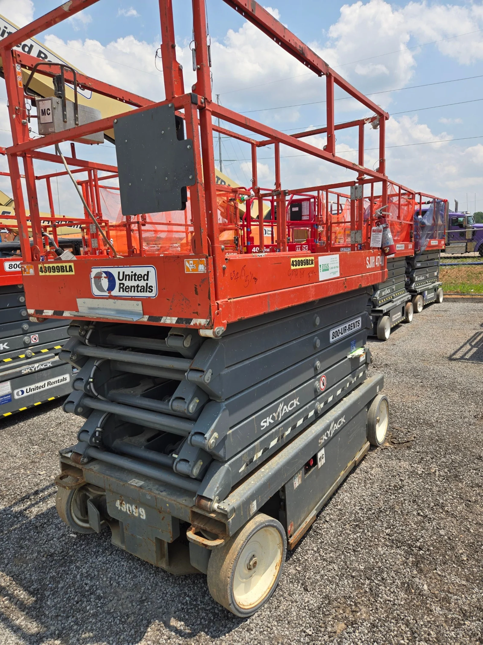 2017 Skyjack SJIII4740